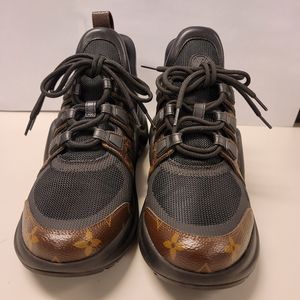 Authentic LV ARCHLIGHT SNEAKERS